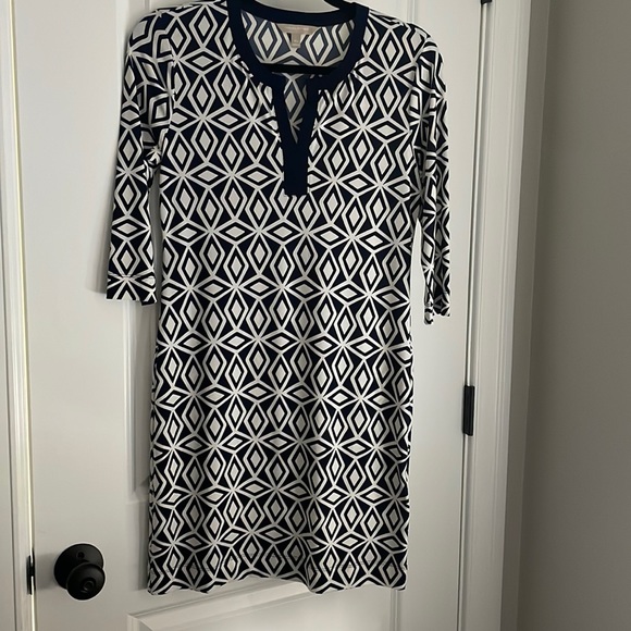 Everyday Dress - Picture 1 of 3